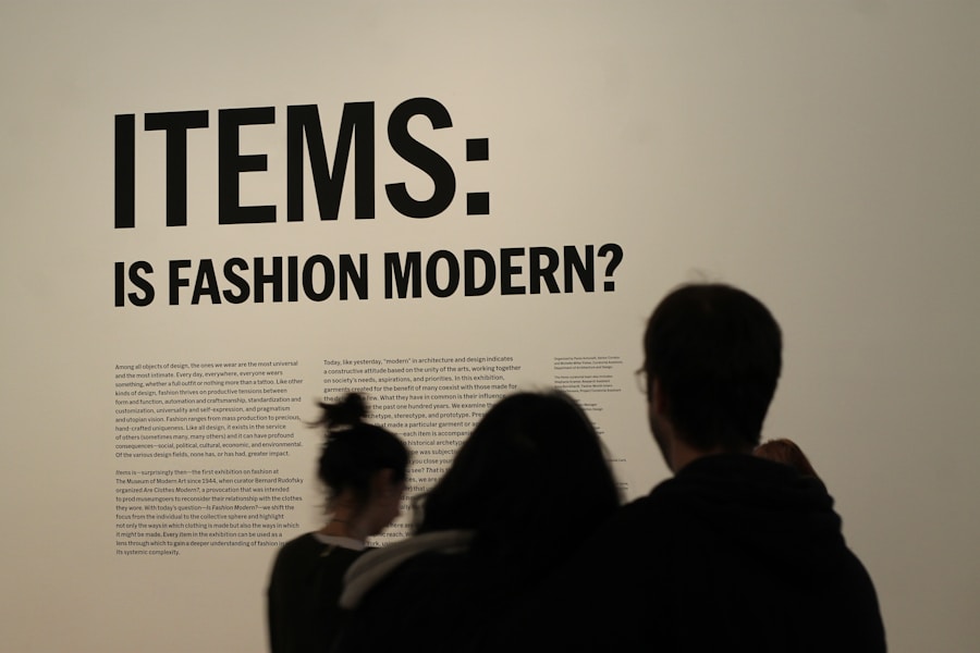 Photo "fast fashion and the environment"