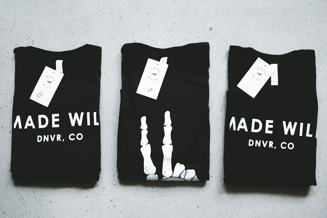 Photo folding t-shirt